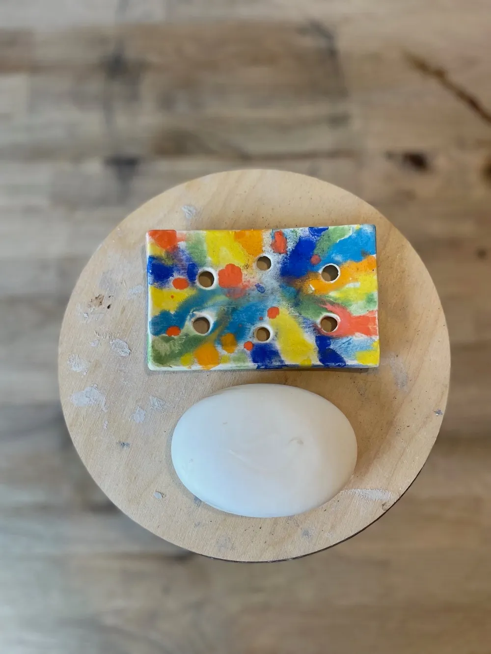 Soap dish colour burst